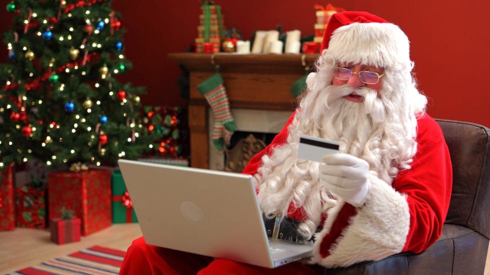 Social Media Tips to Amp Up Holiday Sales