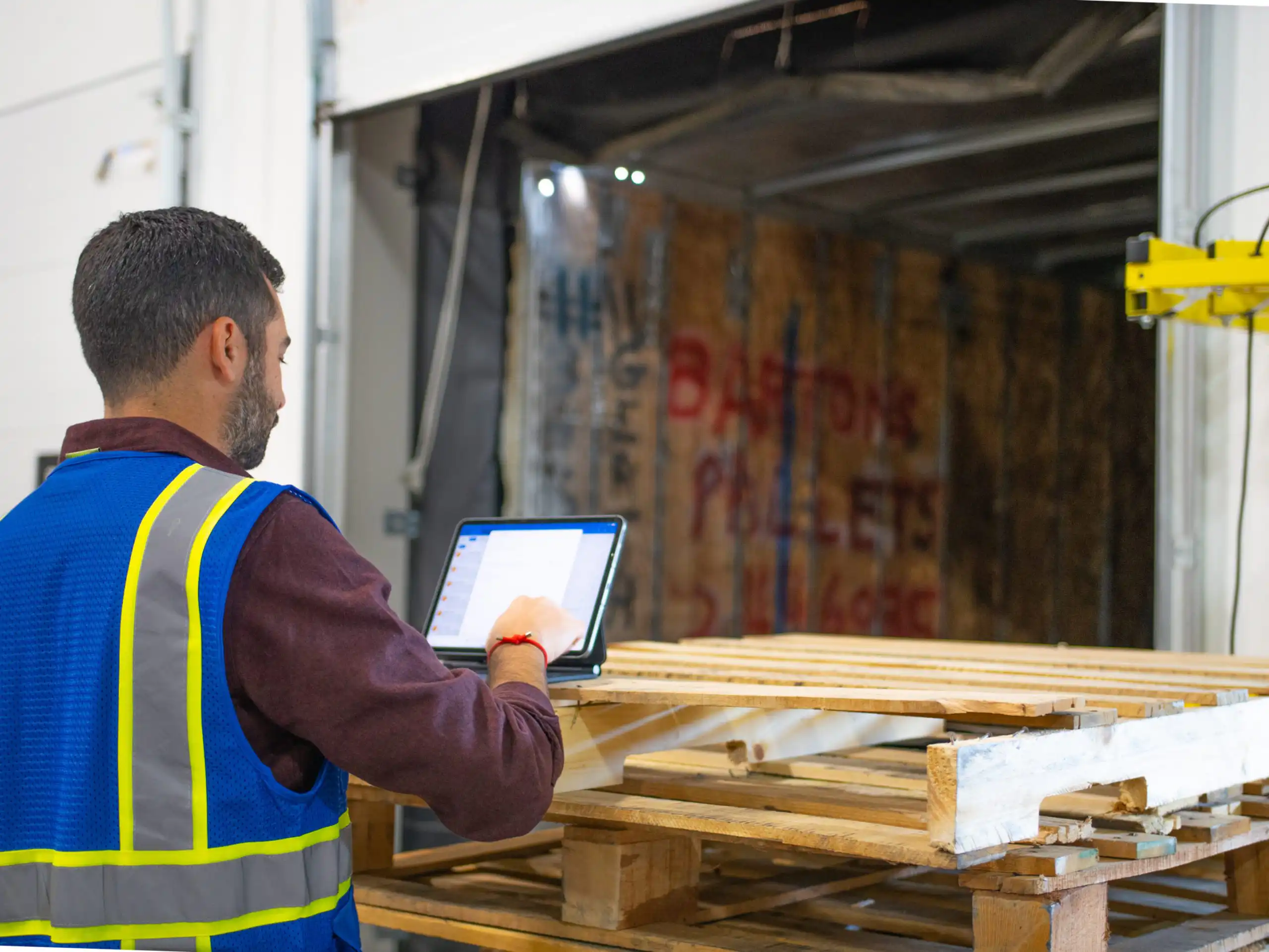 Worker keeping track of fulfillment