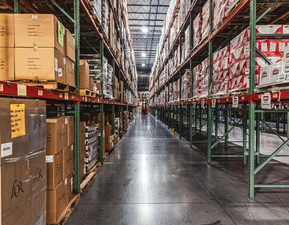 Omnichannel ecommerce fulfillment center